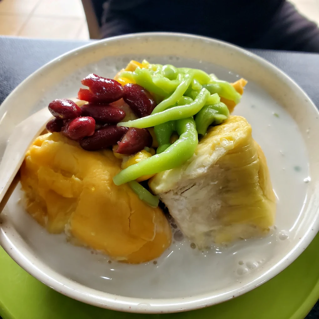 Dayang Rojak House — 3 / 7