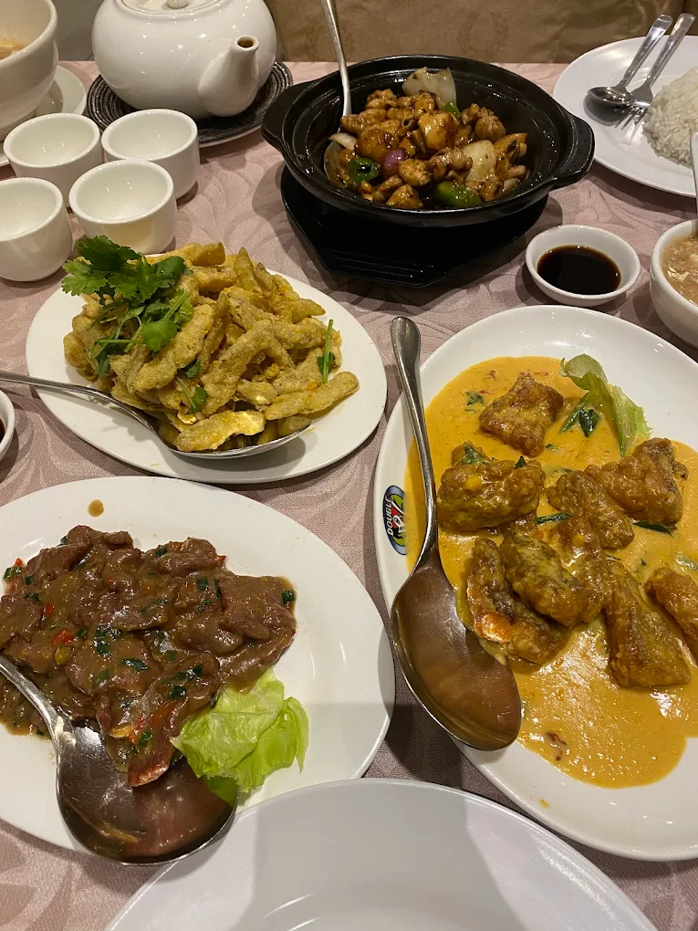 樱桃酒楼 — 4 / 7