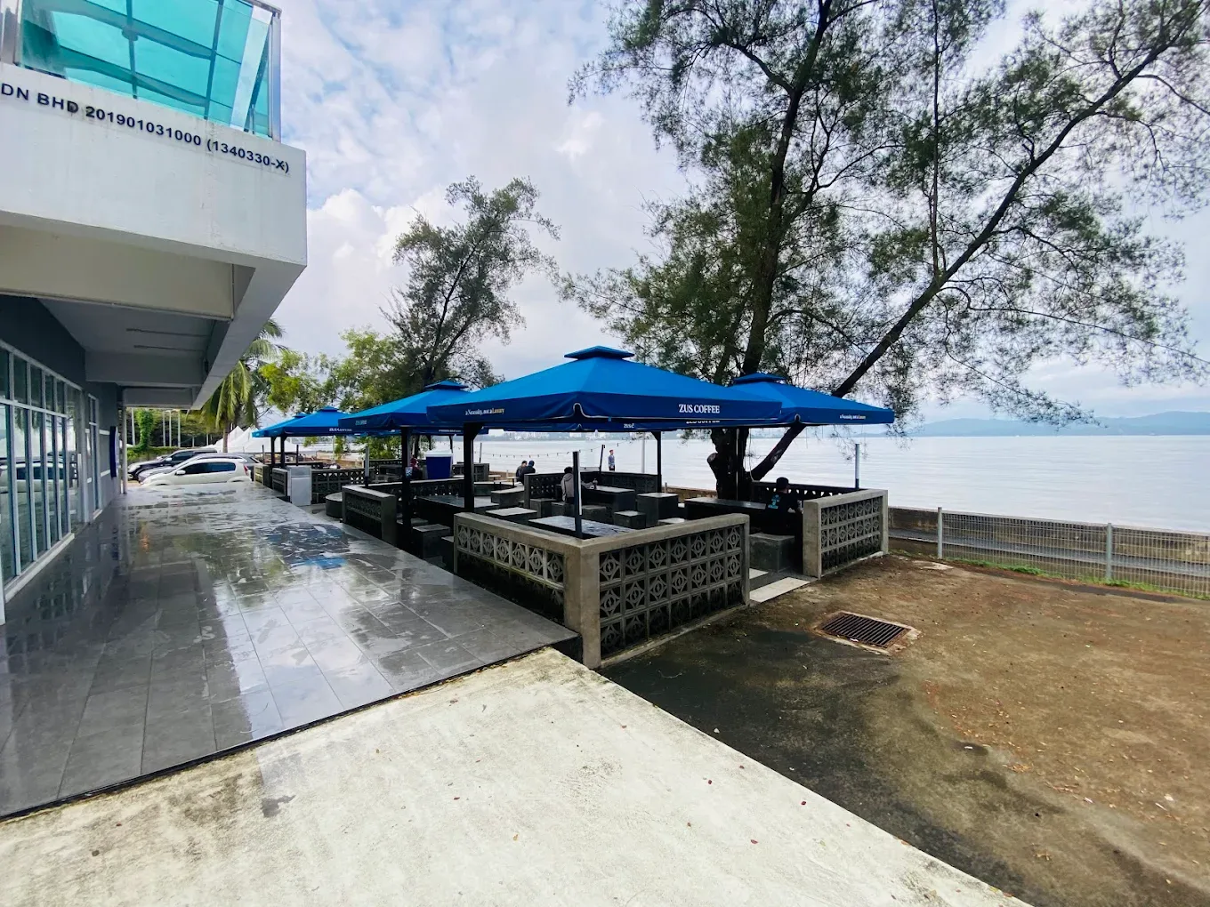 ZUS Coffee - Likas Bay — 3 / 7