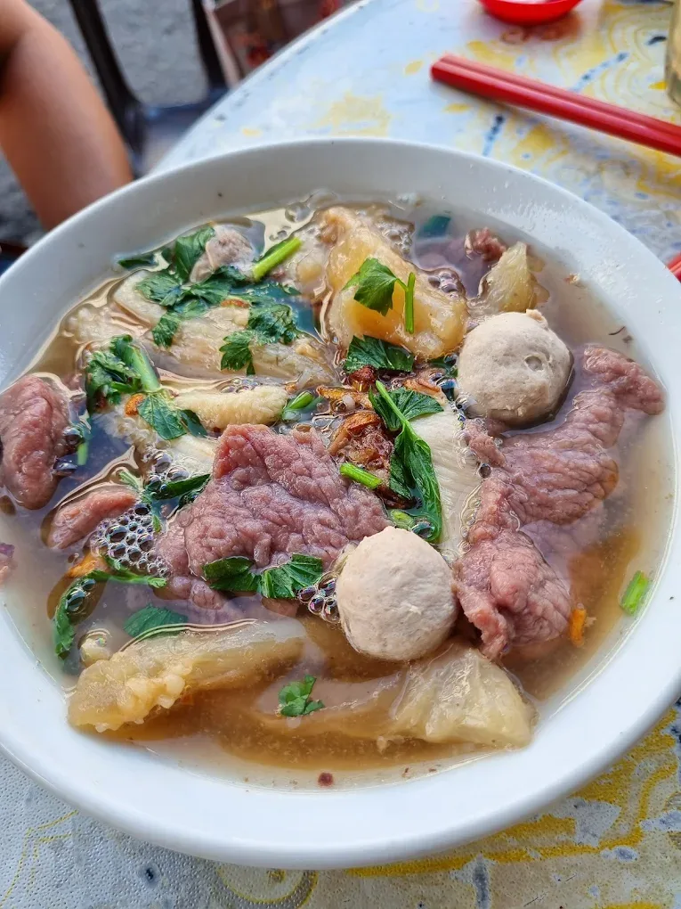 京那巴魯咖啡店 — 4 / 7