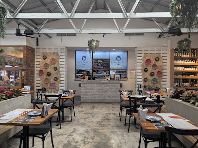 Happy Place Restaurant